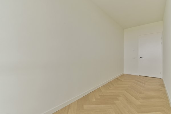 Medium property photo - Haarlemmerweg 484, 1014 BL Amsterdam